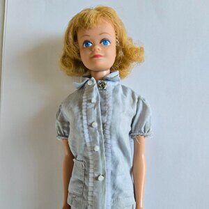 1962 Vintage Blond Blue Eyes Midge Barbie Doll
